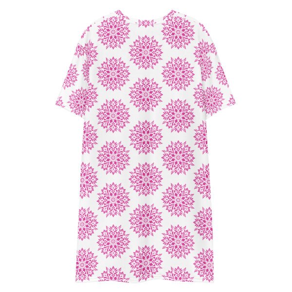 Chic Pink Pattern Women’s T-Shirt Dress