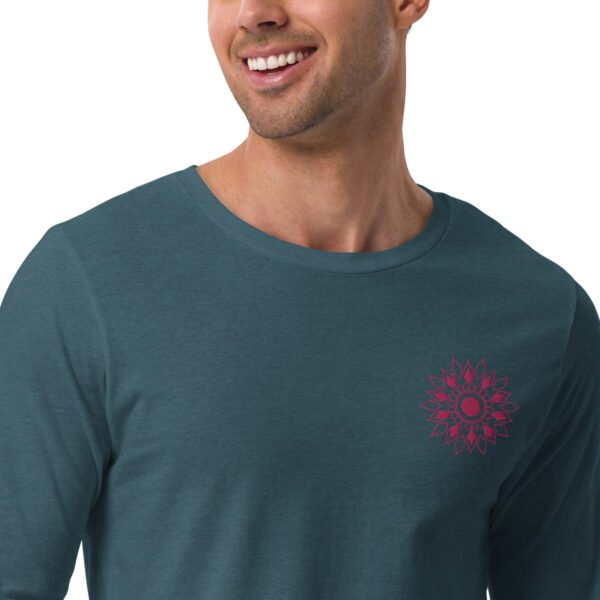 Leaf Pattern Men’s Embroidered Long Sleeve Tee