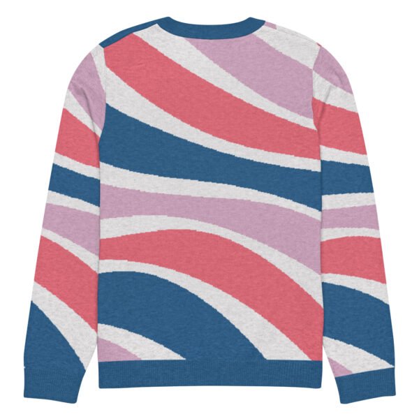 Chic Knitted Crew Neck Sweater With Vibrant Stripes